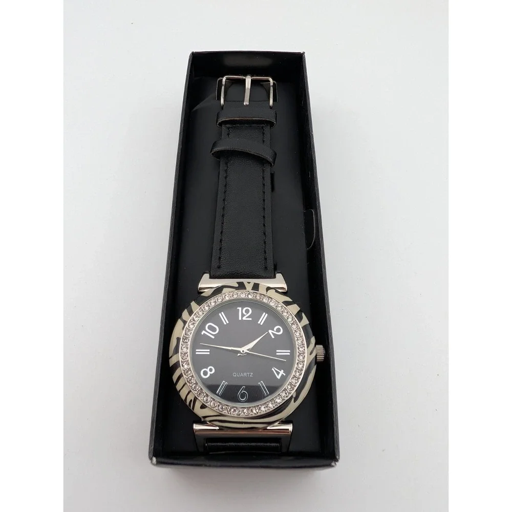 Avon 2015 Animal Print Bezel Watch Black Zebra‎ Leather Band w/ Box- New Battery